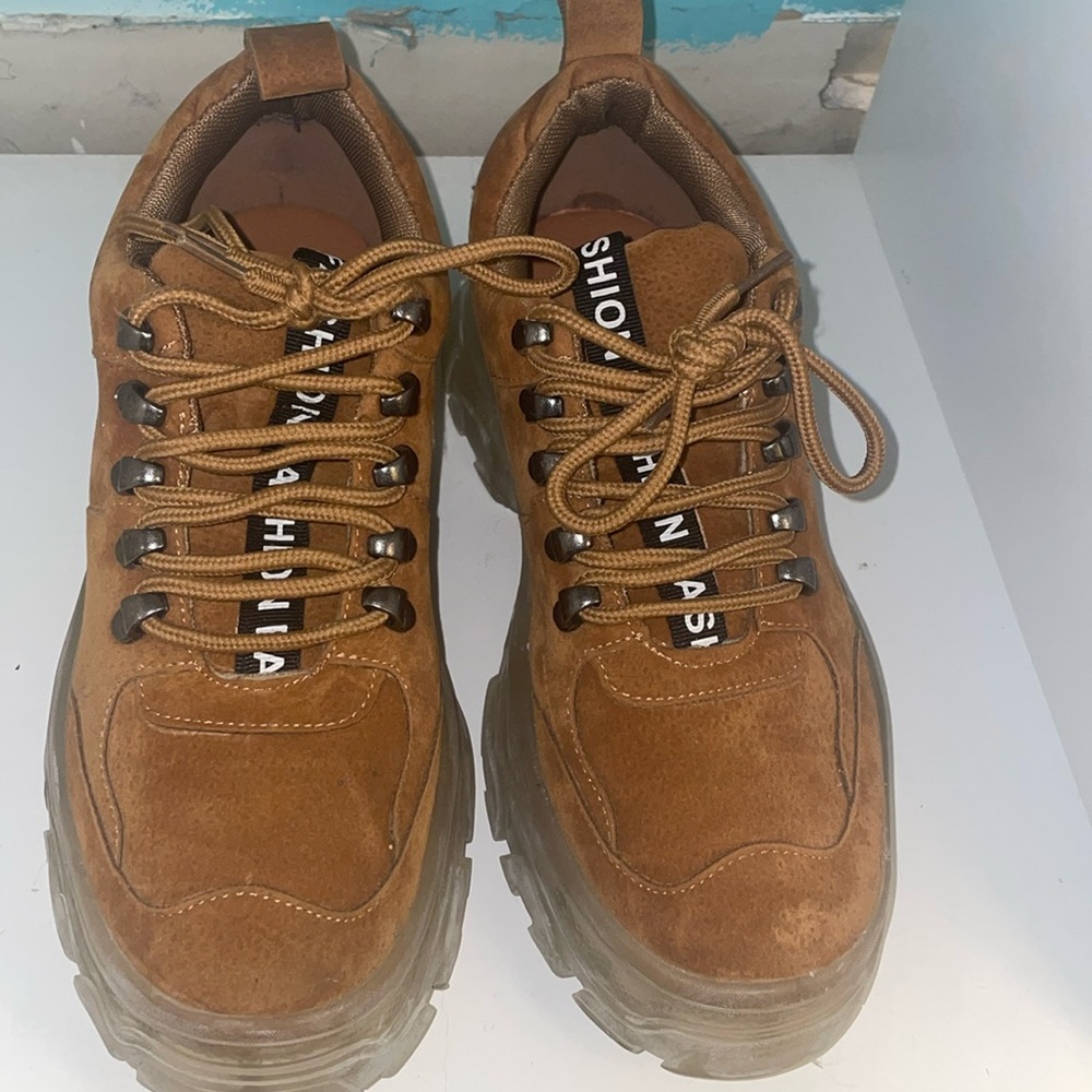 Brown size 8 sneakers